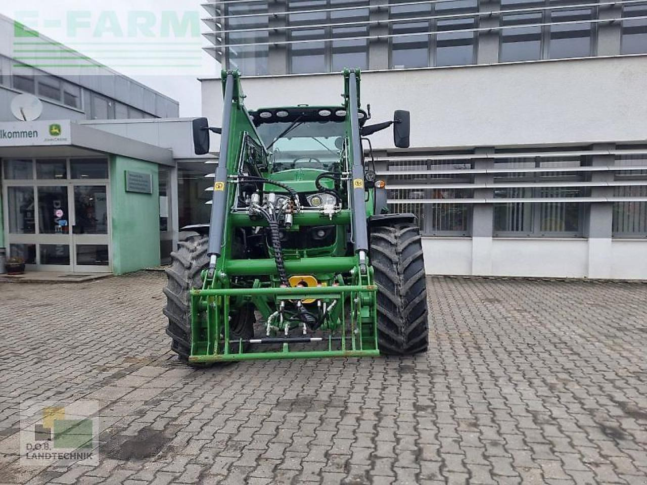 John Deere 6155r - Трактор: фото 2 John Deere 6155r - Трактор: фото 2