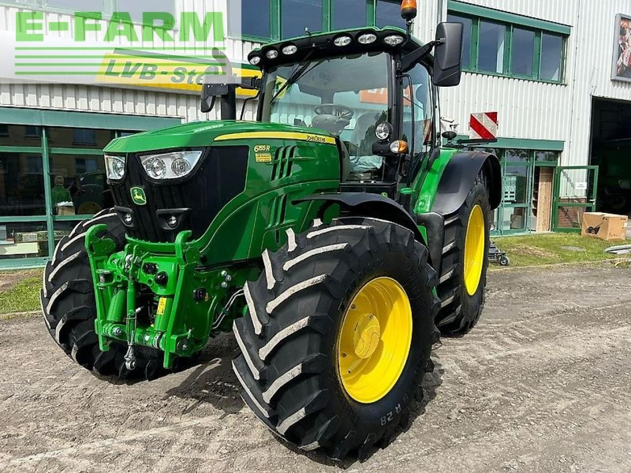 John Deere 6155r - Трактор: фото 1 John Deere 6155r - Трактор: фото 1