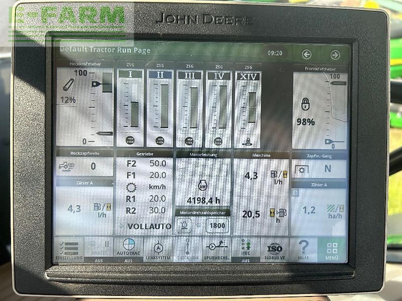 Трактор John Deere 6155r: фото 10