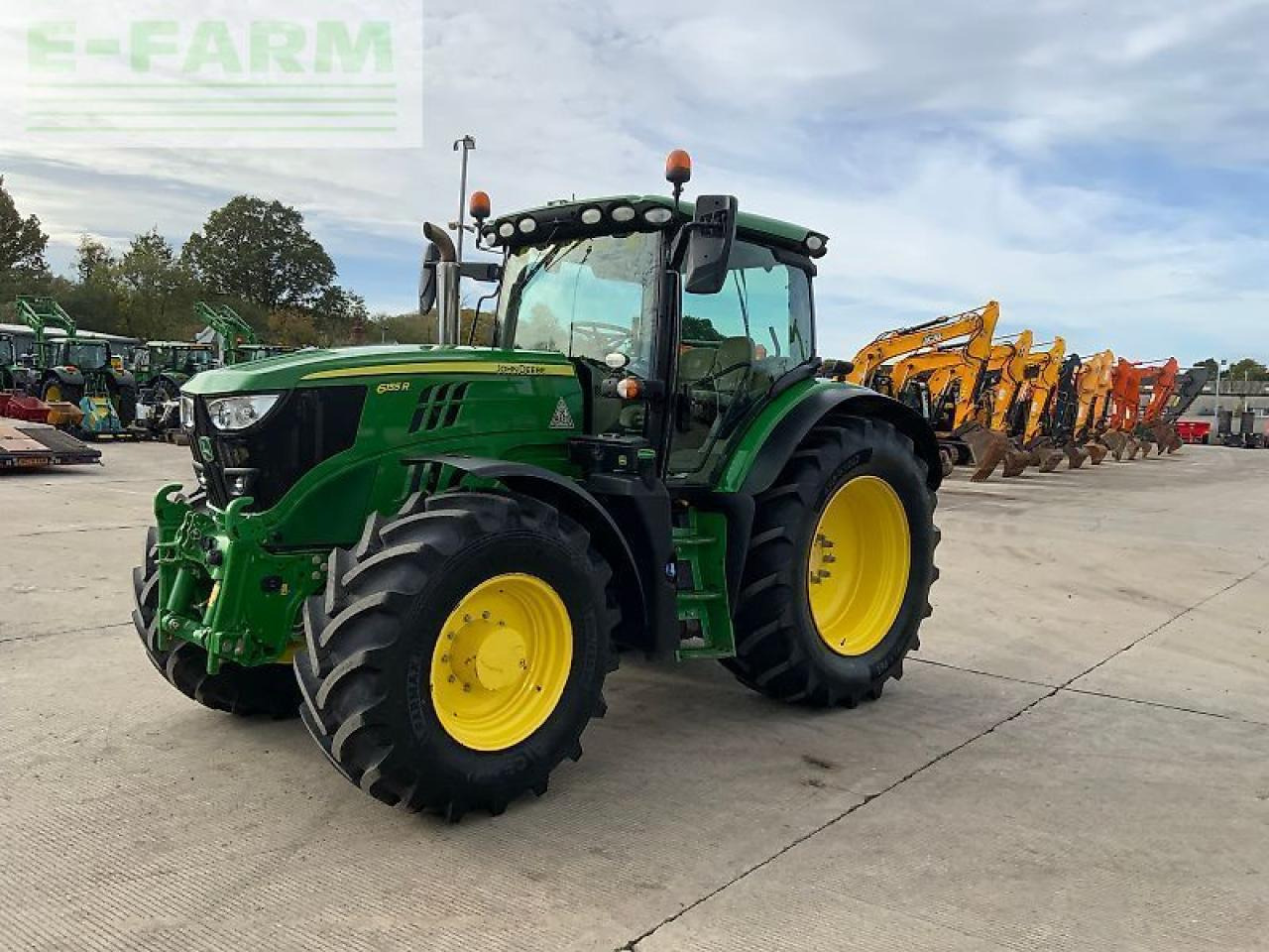 John Deere 6155r premium edition tractor (st24649) - Трактор: фото 4 John Deere 6155r premium edition tractor (st24649) - Трактор: фото 4