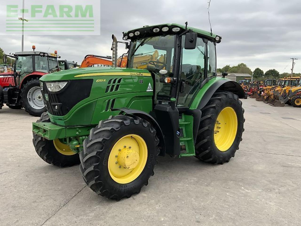 John Deere 6155r tractor (st24008) - Трактор: фото 4 John Deere 6155r tractor (st24008) - Трактор: фото 4