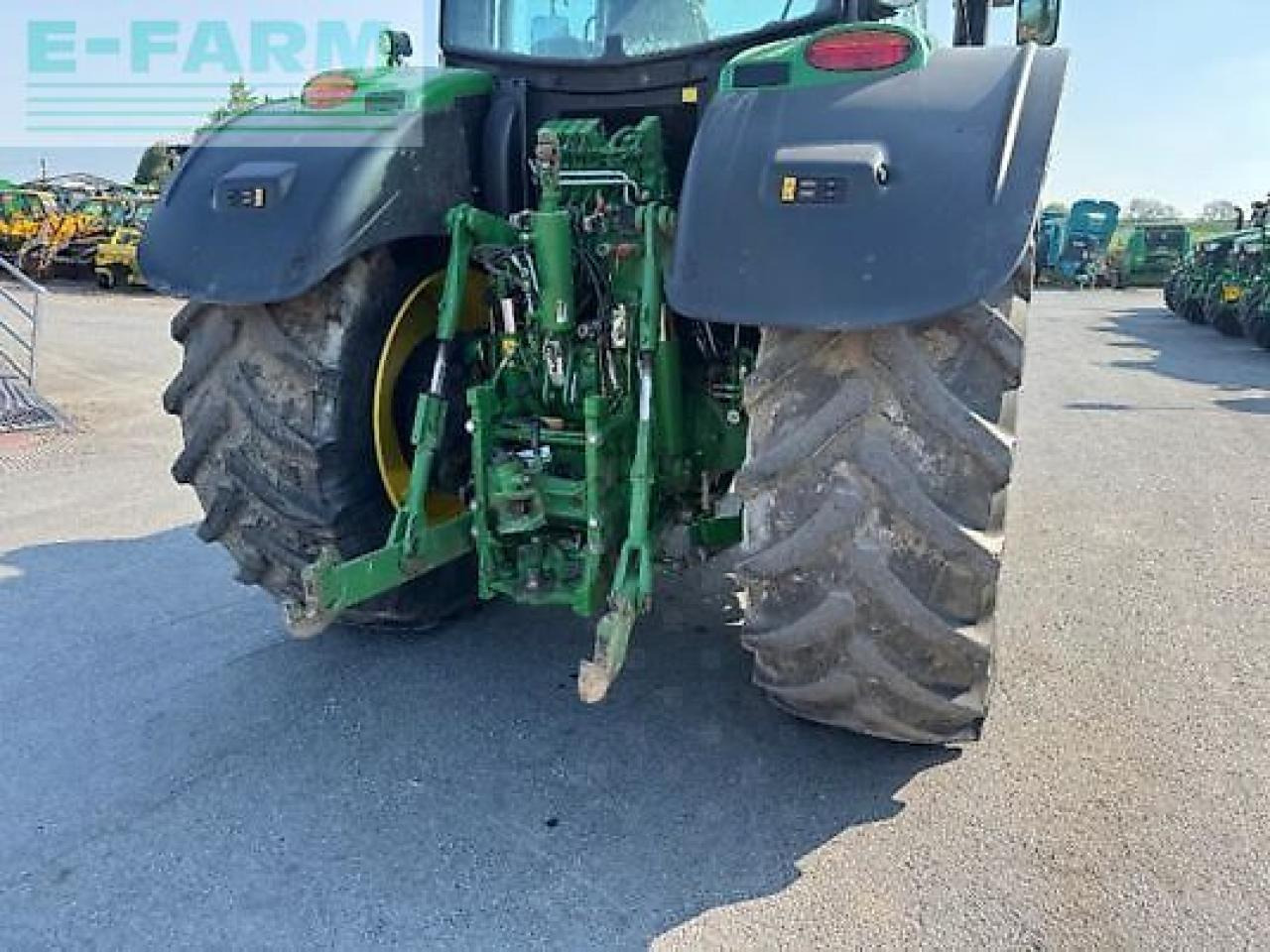 John Deere 6175r - Трактор: фото 3 John Deere 6175r - Трактор: фото 3