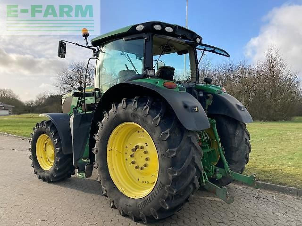 John Deere 6190r - Трактор: фото 2 John Deere 6190r - Трактор: фото 2