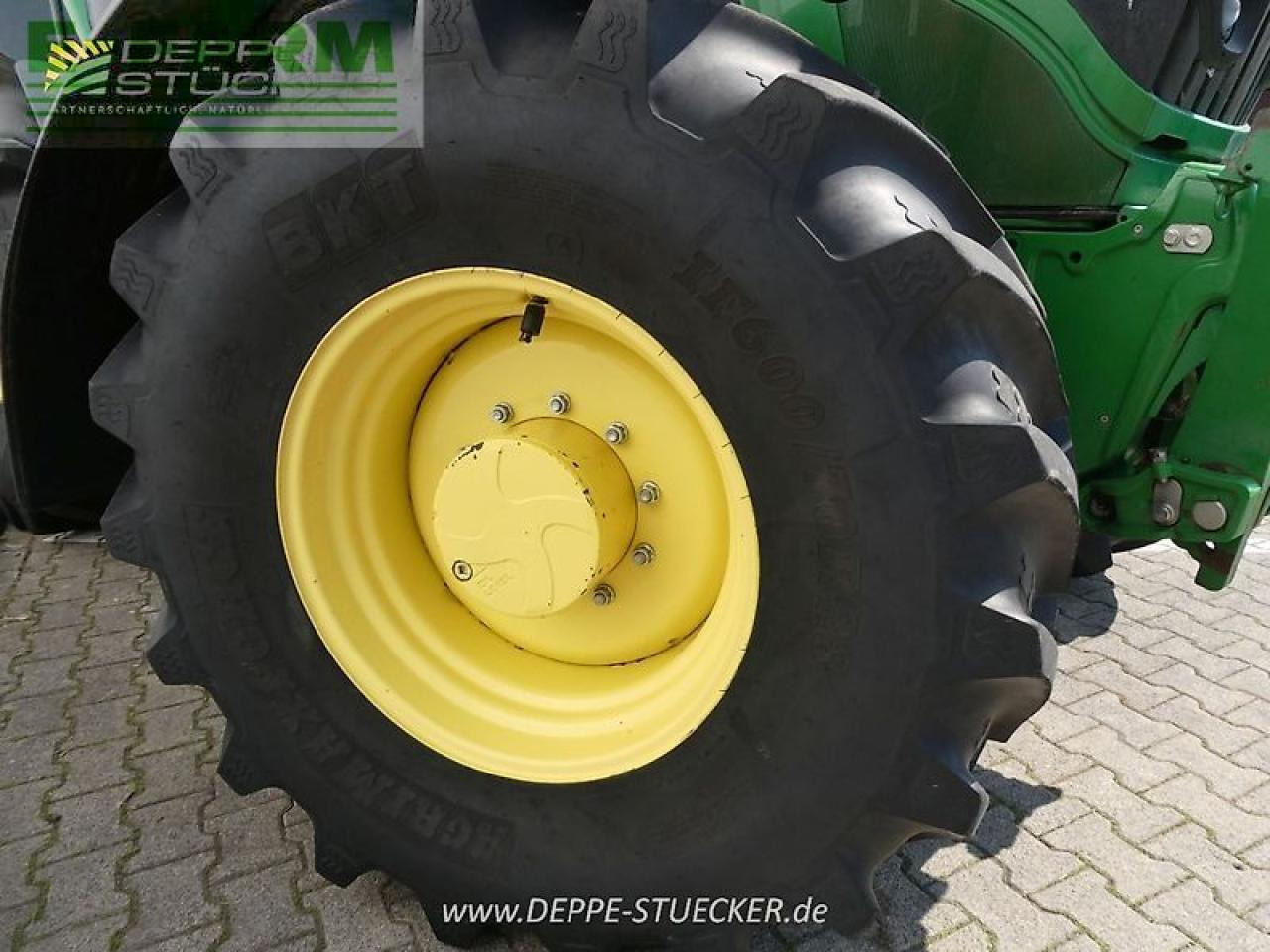 Трактор John Deere 6195r: фото 19