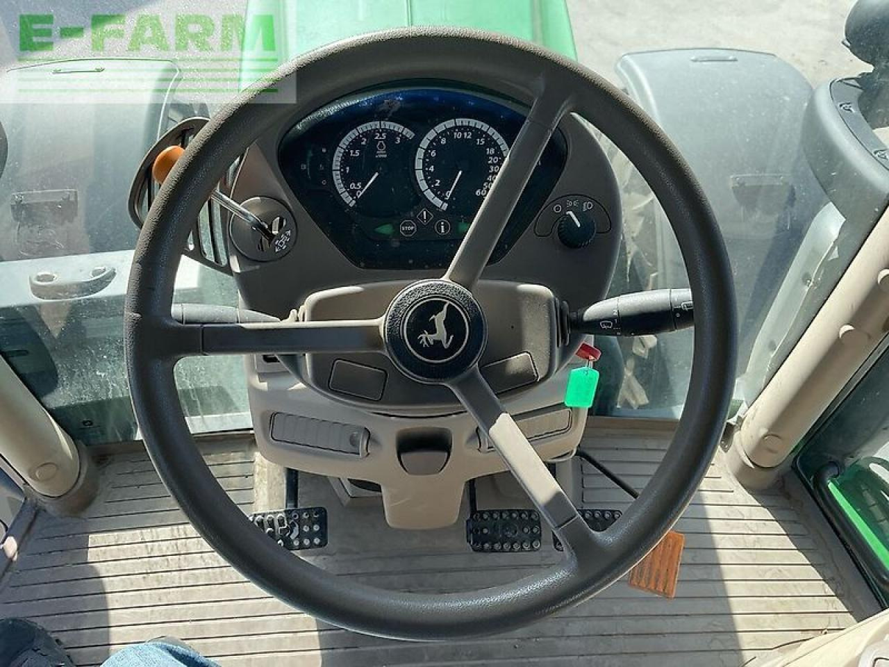 Трактор John Deere 6195r: фото 10