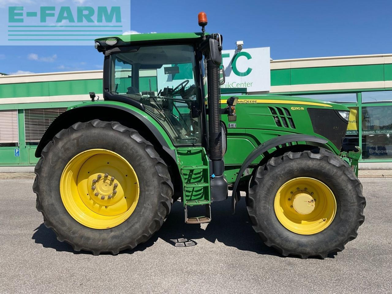John Deere 6210R - Трактор: фото 5 John Deere 6210R - Трактор: фото 5