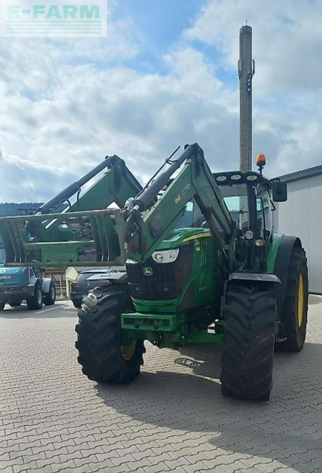 John Deere 6210r - Трактор: фото 2 John Deere 6210r - Трактор: фото 2