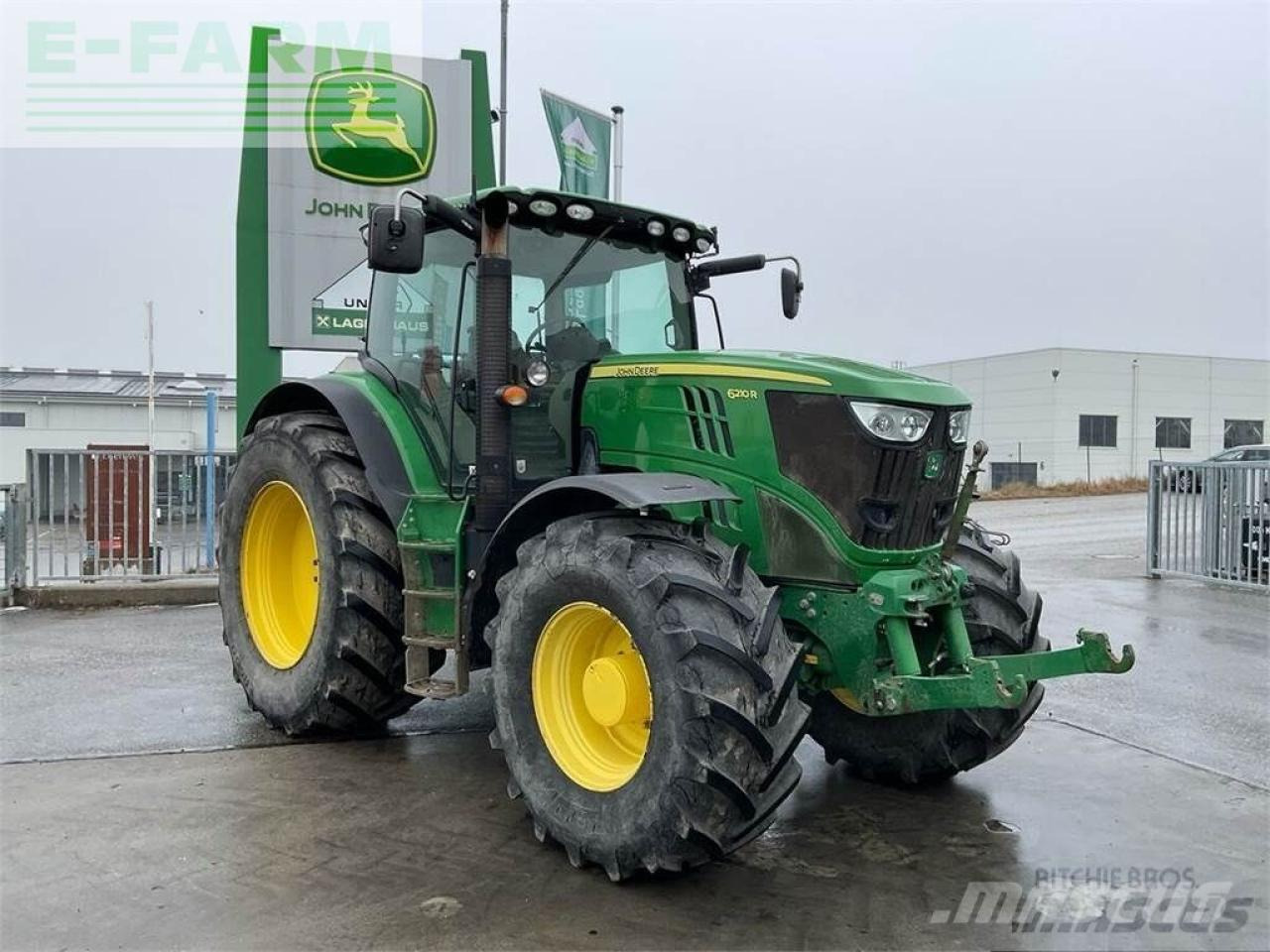 John Deere 6210r - Трактор: фото 2 John Deere 6210r - Трактор: фото 2