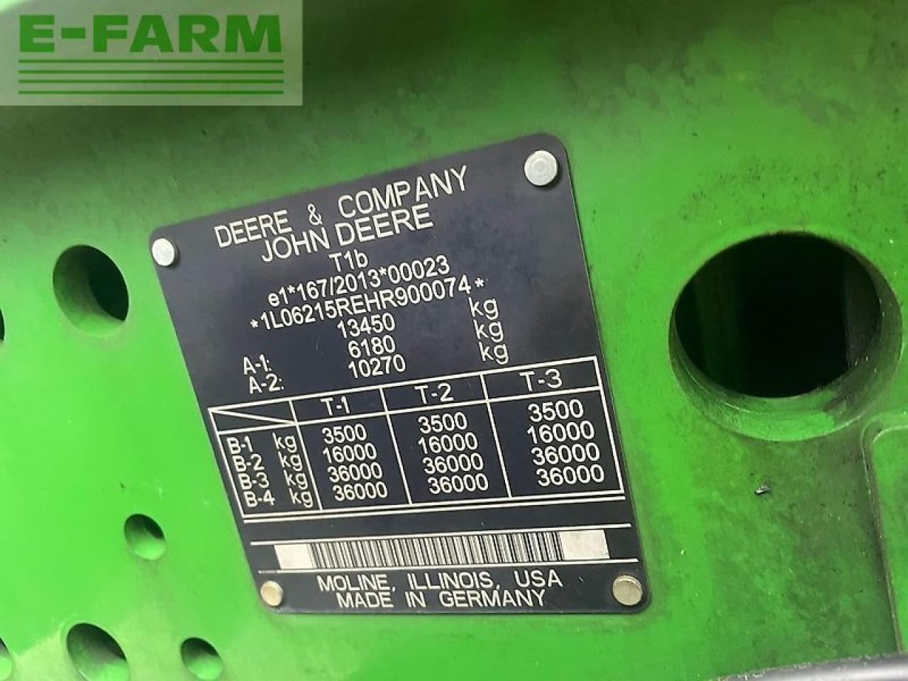 Трактор John Deere 6215r: фото 19