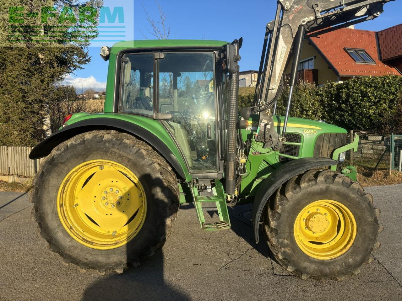 John Deere 6230 premium - Трактор: фото 4 John Deere 6230 premium - Трактор: фото 4