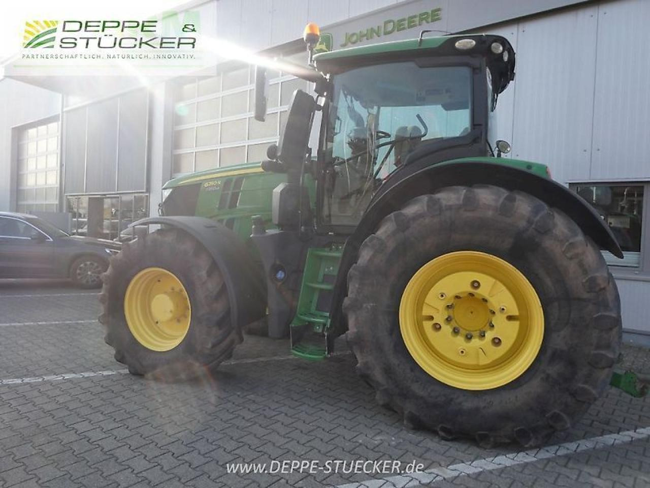 John Deere 6250r - Трактор: фото 3 John Deere 6250r - Трактор: фото 3