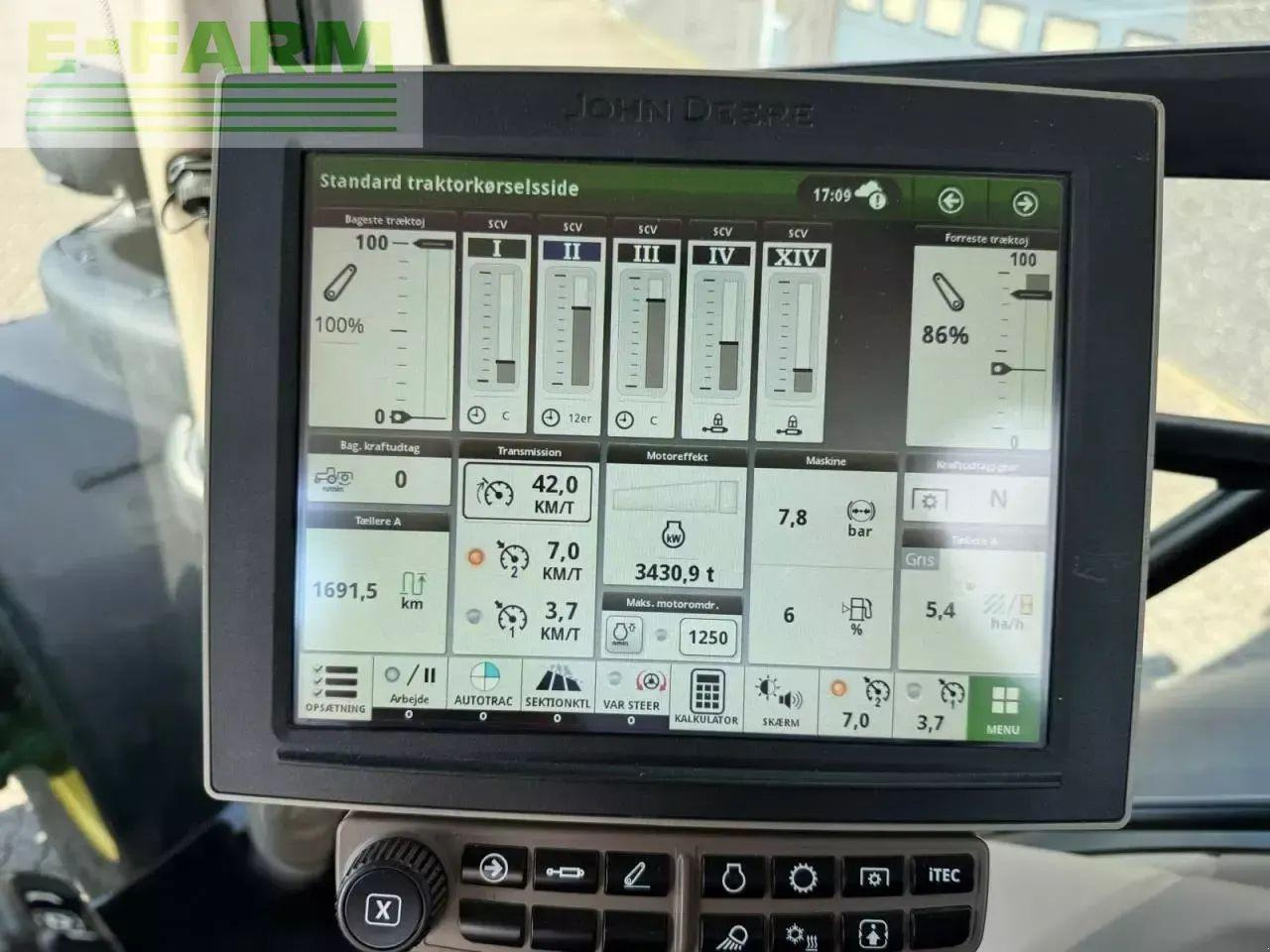 John Deere 6250r - Трактор: фото 5 John Deere 6250r - Трактор: фото 5