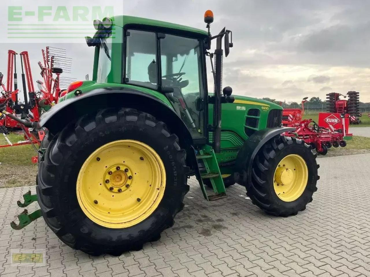 John Deere 6930 premium - Трактор: фото 5 John Deere 6930 premium - Трактор: фото 5