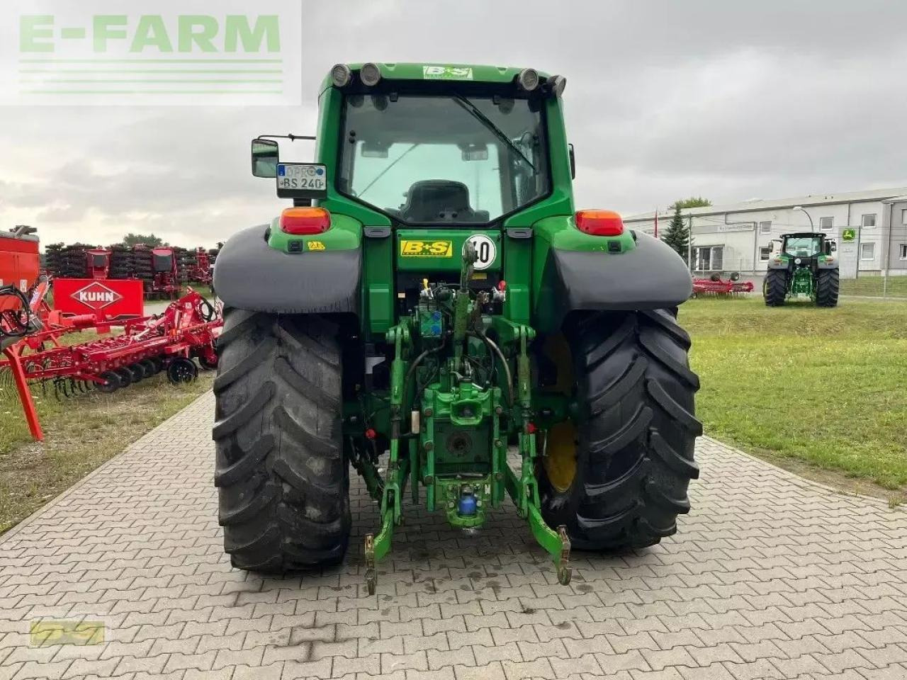 John Deere 6930 premium - Трактор: фото 3 John Deere 6930 premium - Трактор: фото 3