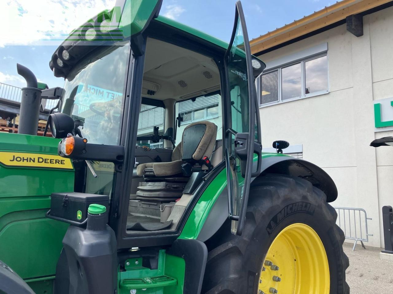 Трактор John Deere 6R 150: фото 17