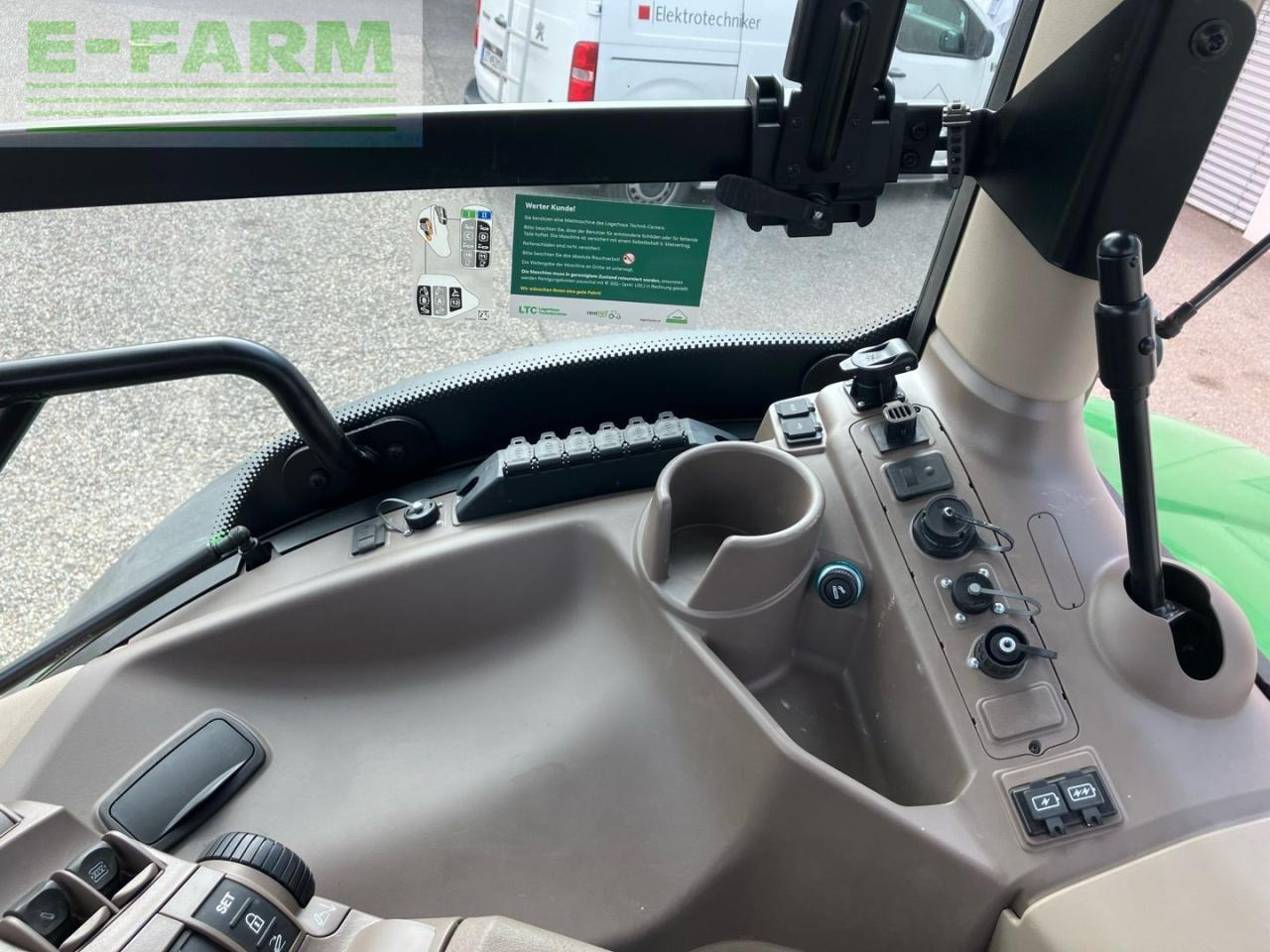 Трактор John Deere 6R 150: фото 21