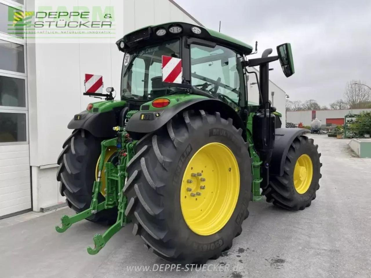 John Deere 6r 185 - Трактор: фото 2 John Deere 6r 185 - Трактор: фото 2