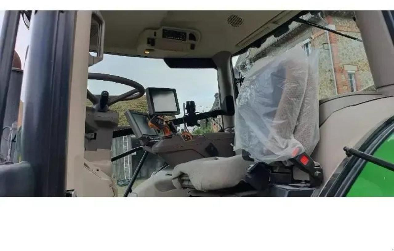 John Deere 6r 185 - Трактор: фото 5 John Deere 6r 185 - Трактор: фото 5