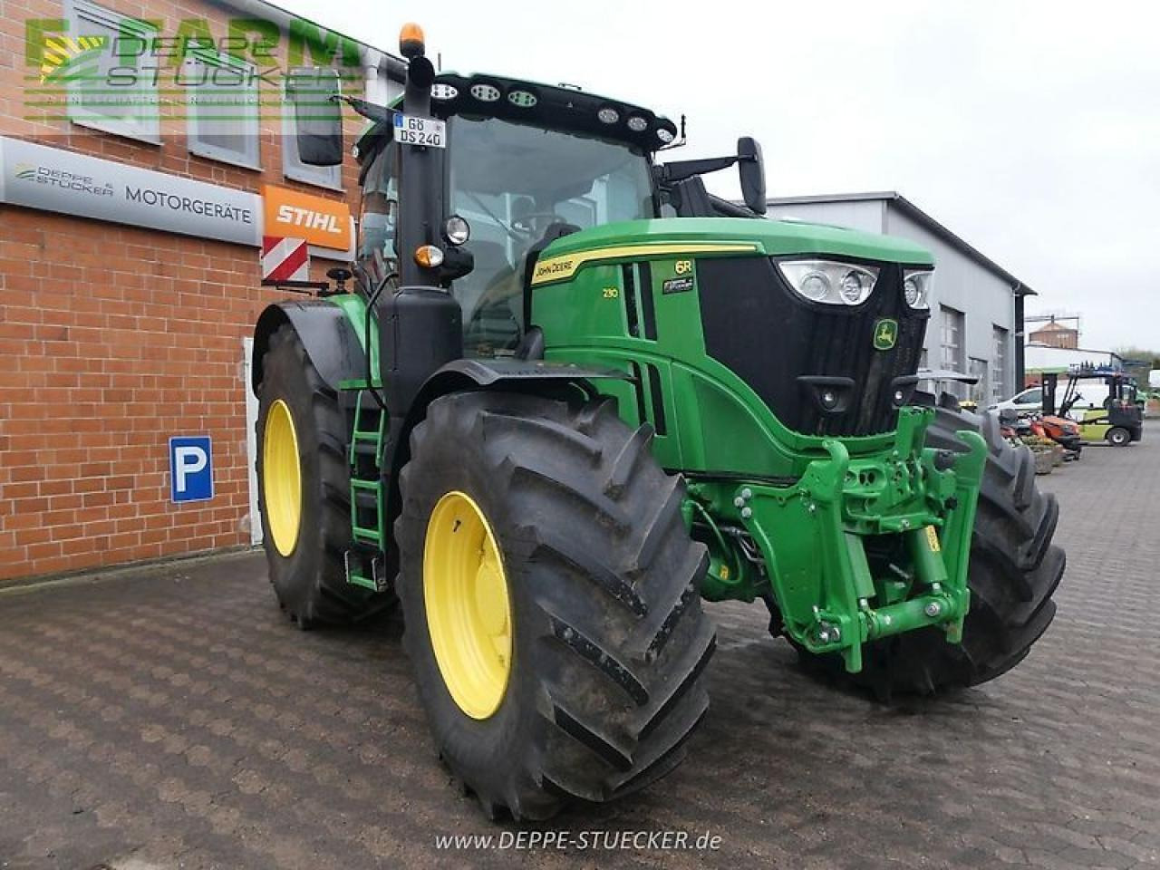 John Deere 6r 230 - Трактор: фото 3 John Deere 6r 230 - Трактор: фото 3