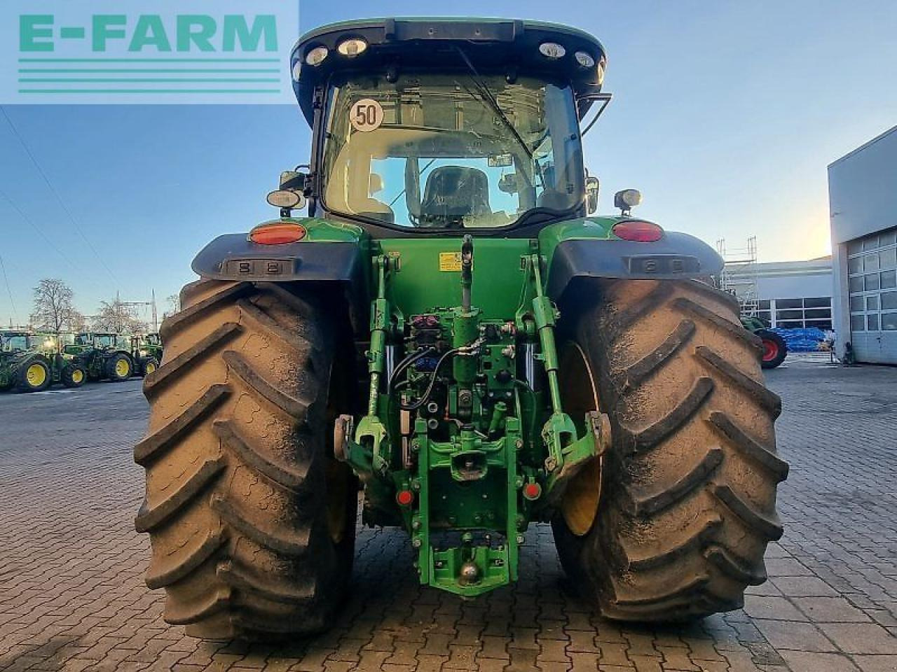 John Deere 7230r - Трактор: фото 5 John Deere 7230r - Трактор: фото 5