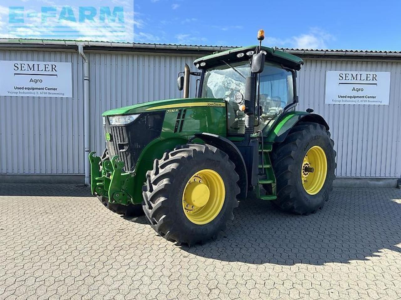 John Deere 7230r - Трактор: фото 1 John Deere 7230r - Трактор: фото 1