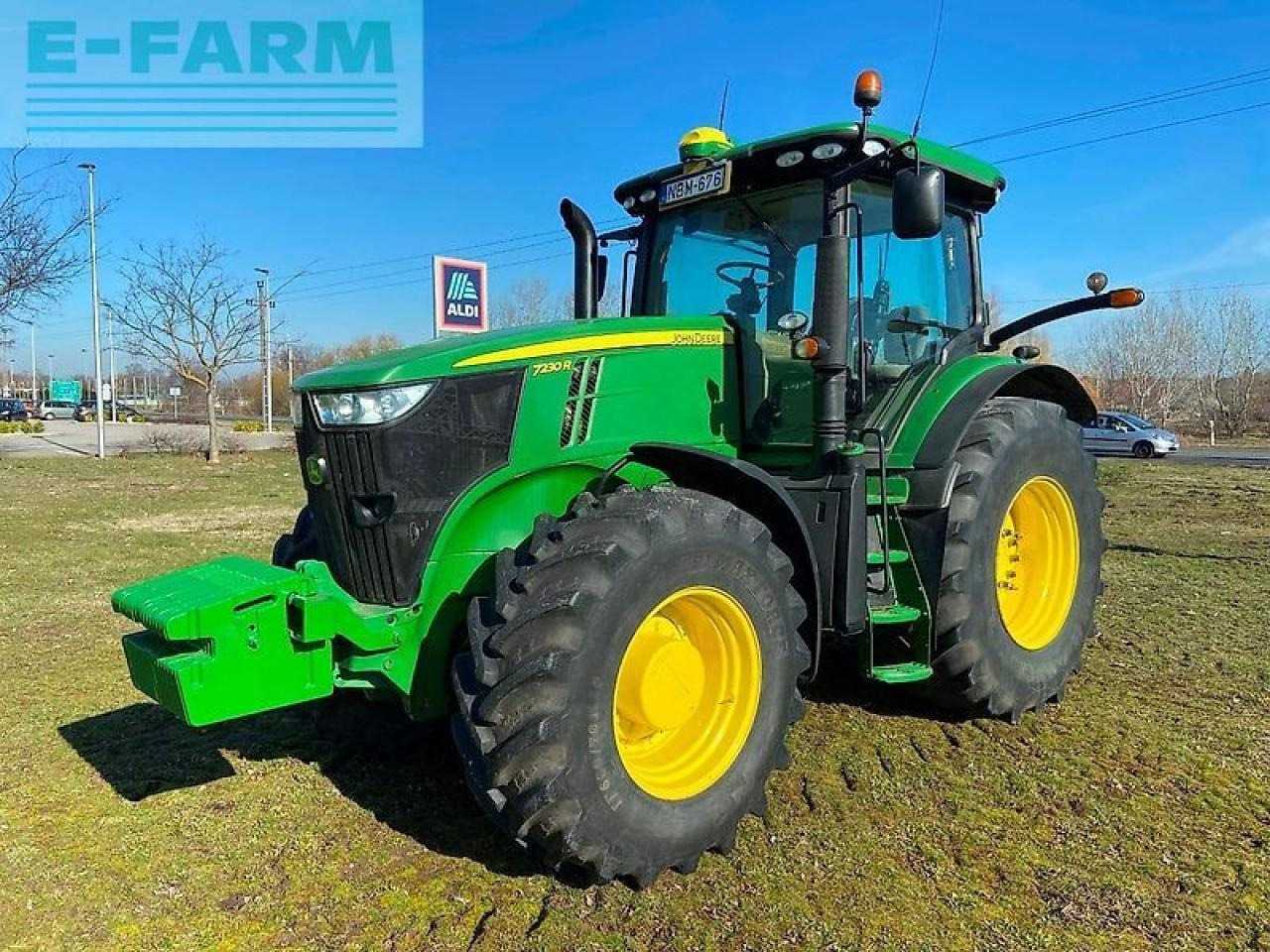 John Deere 7230r - Трактор: фото 1 John Deere 7230r - Трактор: фото 1