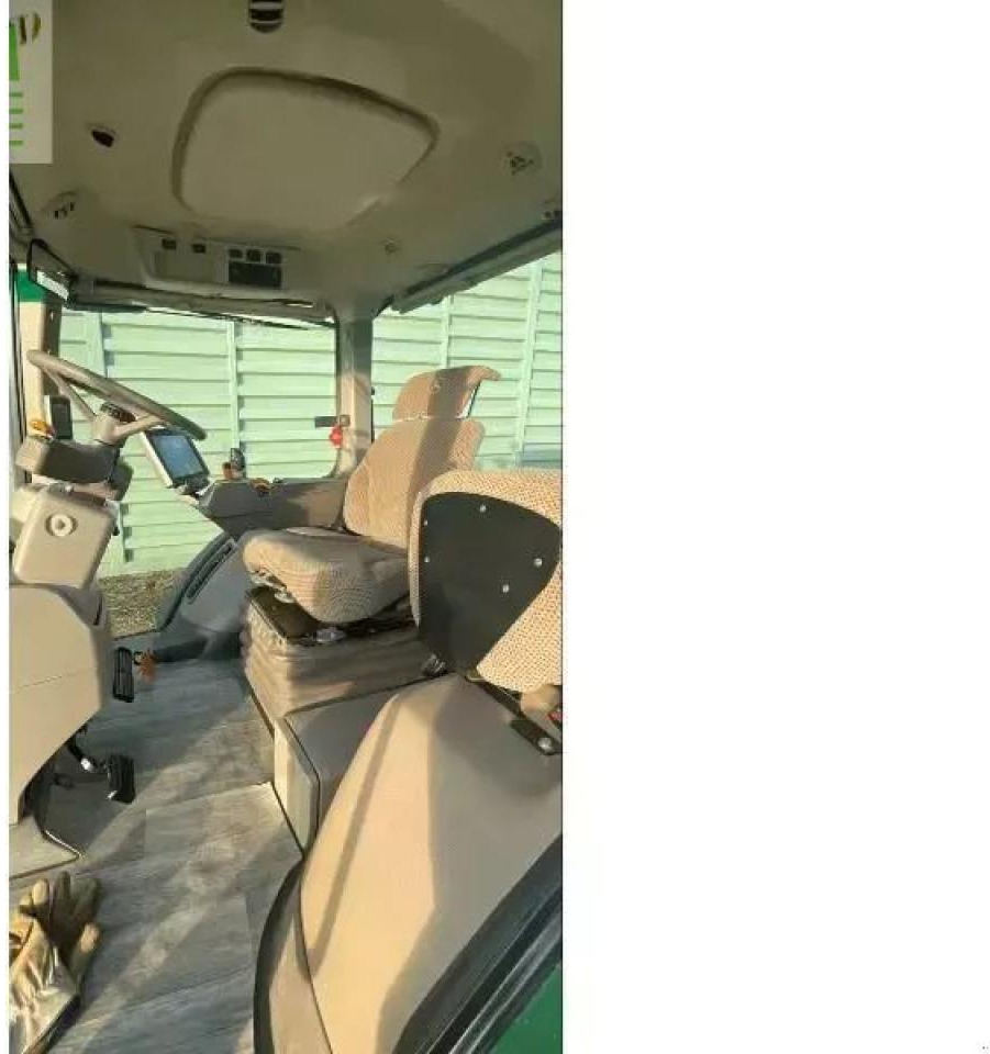 John Deere 7250r - Трактор: фото 5 John Deere 7250r - Трактор: фото 5