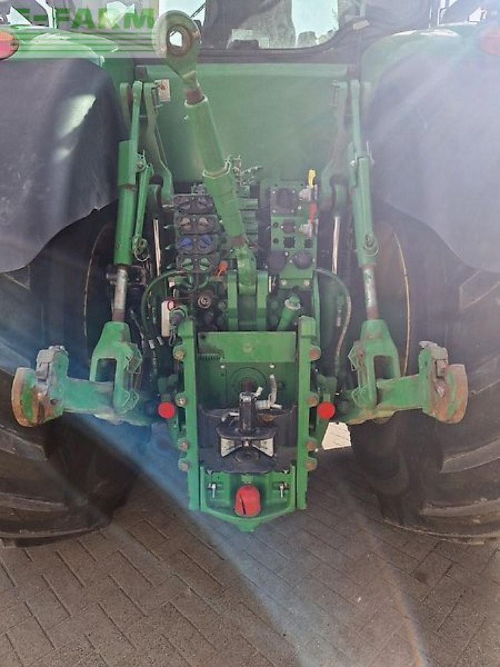 John Deere 7270r my18 ap 50 - Трактор: фото 5 John Deere 7270r my18 ap 50 - Трактор: фото 5