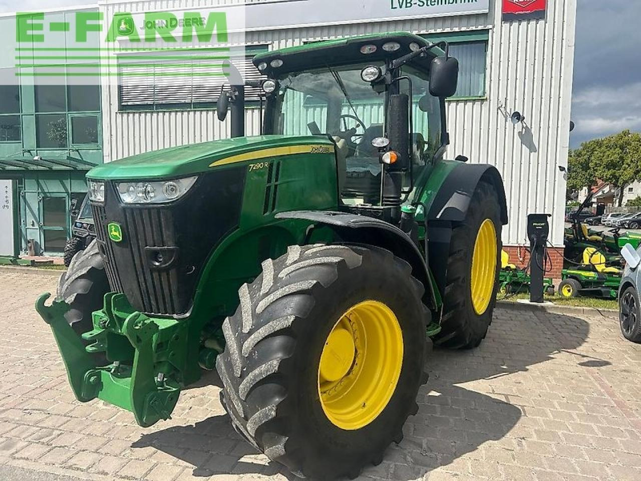 John Deere 7290r - Трактор: фото 1 John Deere 7290r - Трактор: фото 1