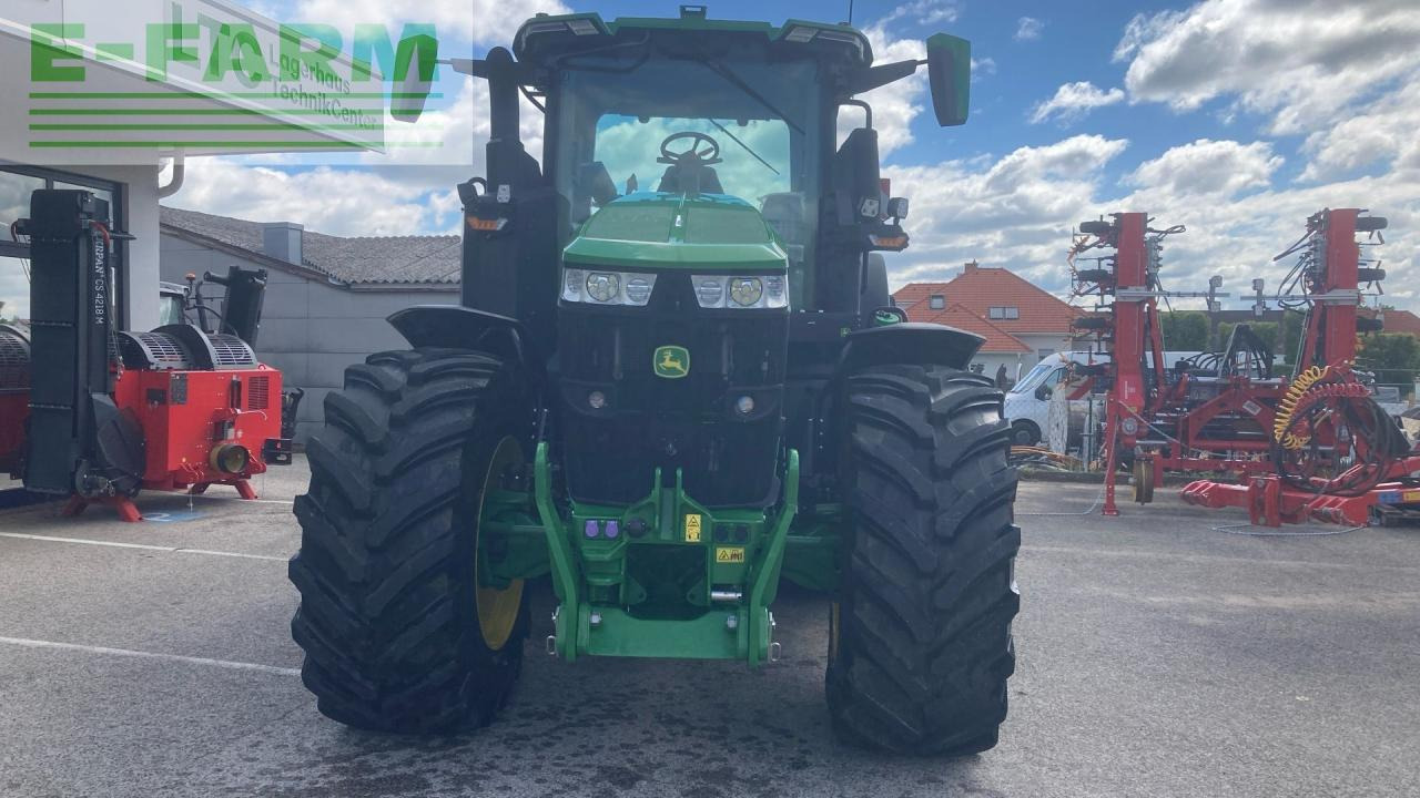 John Deere 7R 330 - Трактор: фото 3 John Deere 7R 330 - Трактор: фото 3