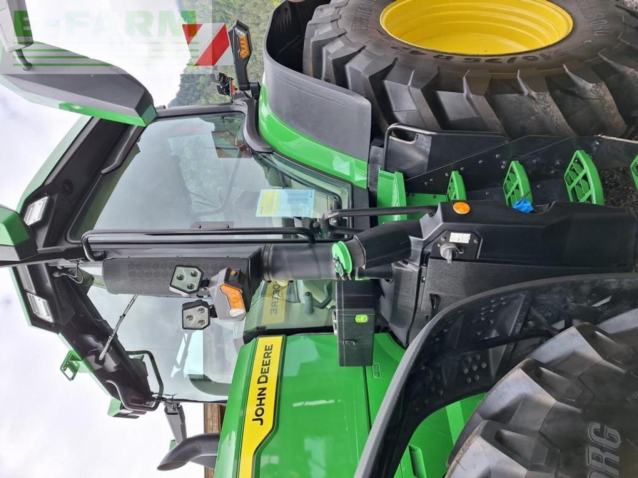 John Deere 7R 330 - Трактор: фото 2 John Deere 7R 330 - Трактор: фото 2
