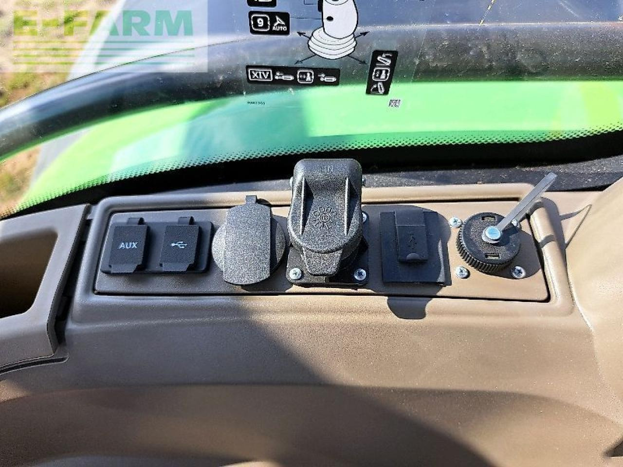 Трактор John Deere 7r 310 e23: фото 25