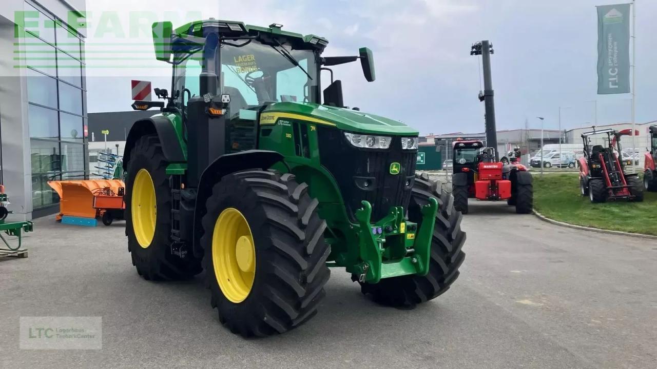 John Deere 7r 330 - Трактор: фото 2 John Deere 7r 330 - Трактор: фото 2