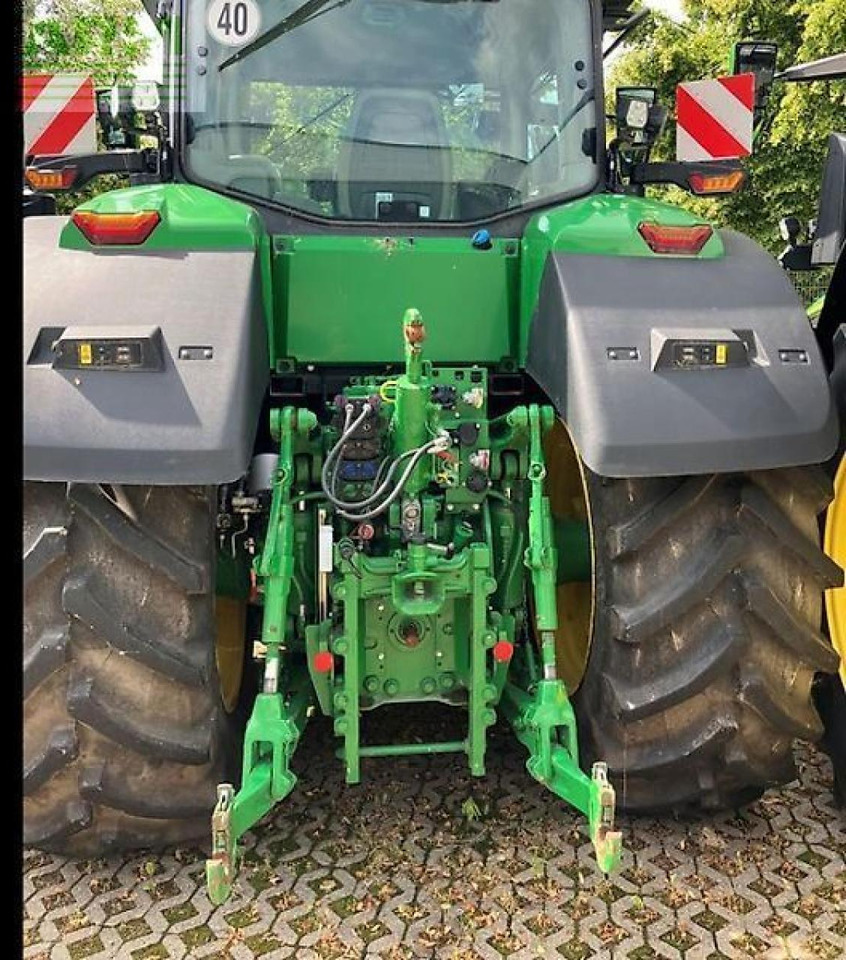 John Deere 7r 330 - Трактор: фото 2 John Deere 7r 330 - Трактор: фото 2