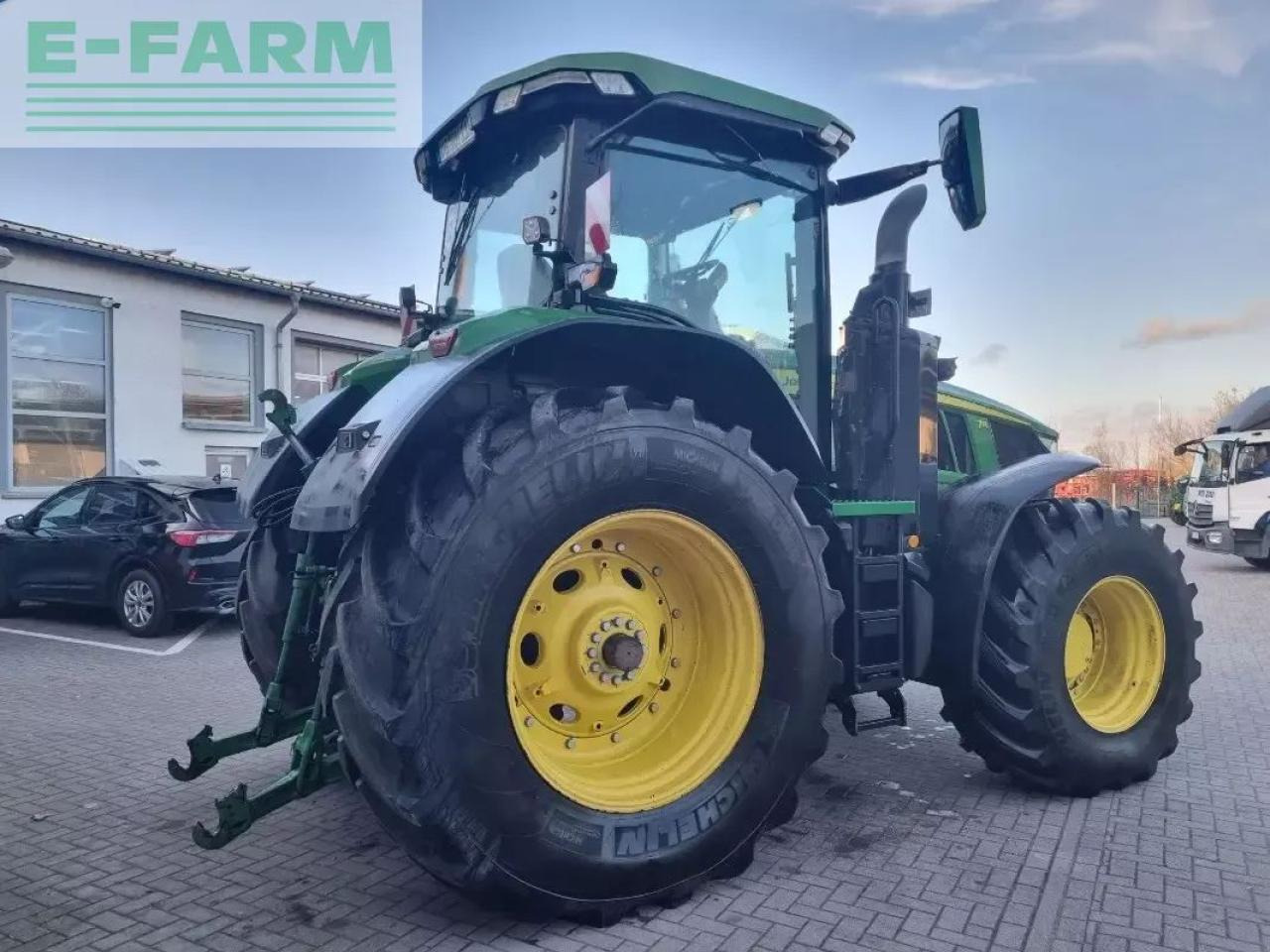 John Deere 7r 330 my20 ap 50 - Трактор: фото 4 John Deere 7r 330 my20 ap 50 - Трактор: фото 4