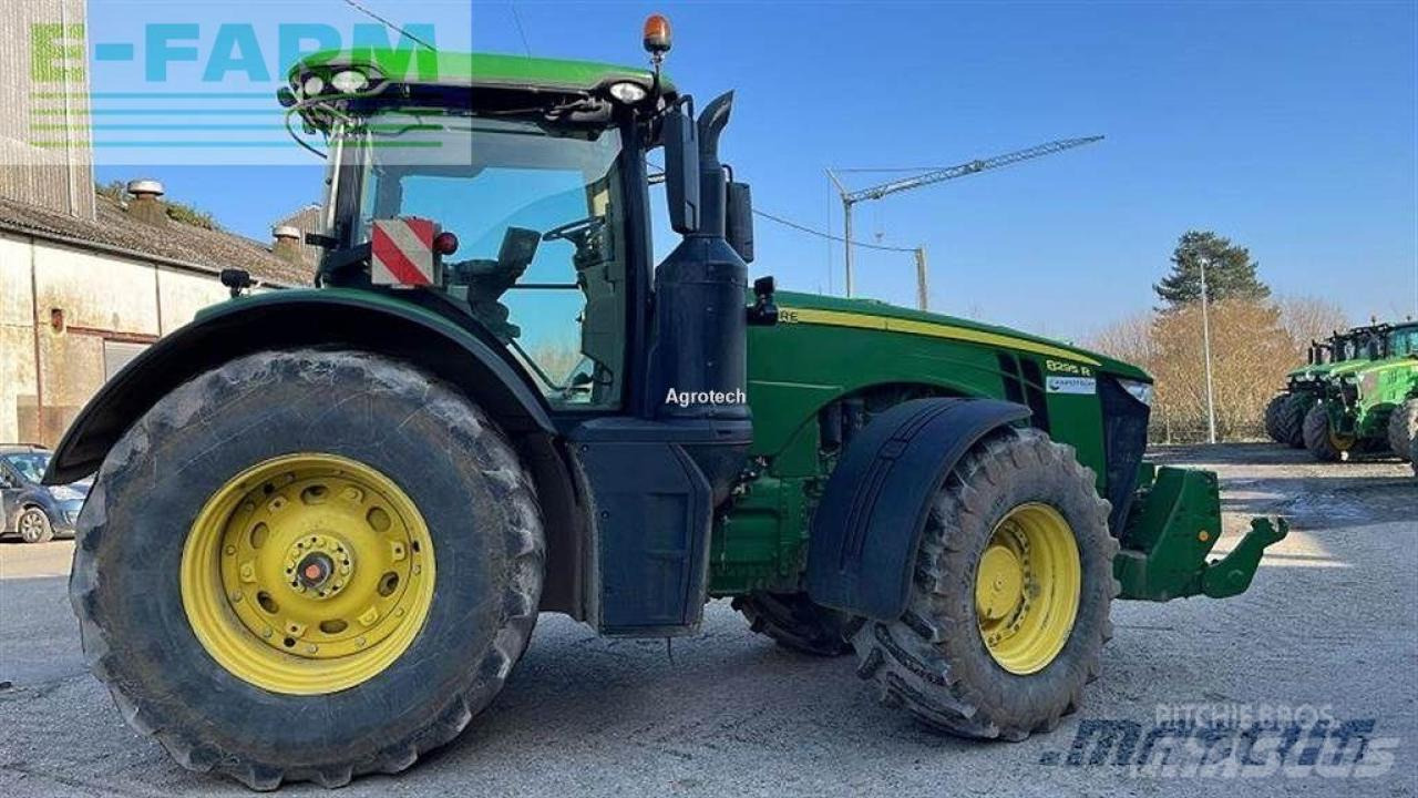 John Deere 8295r - Трактор: фото 3 John Deere 8295r - Трактор: фото 3