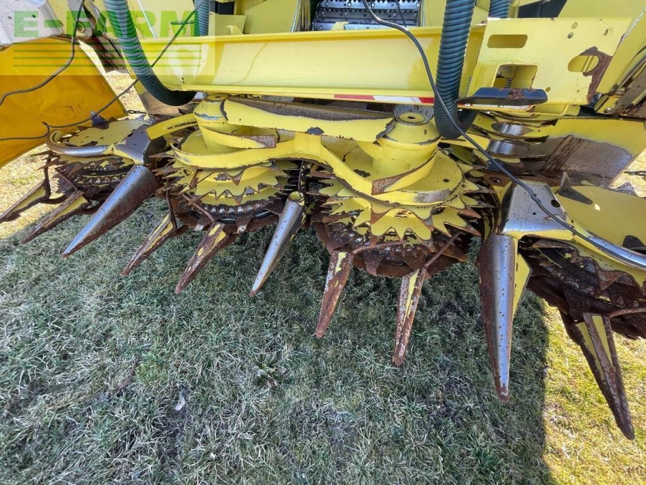 Кормоуборочный комбайн John Deere 8300: фото 19