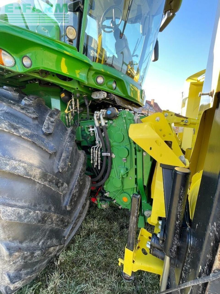Кормоуборочный комбайн John Deere 8300: фото 8