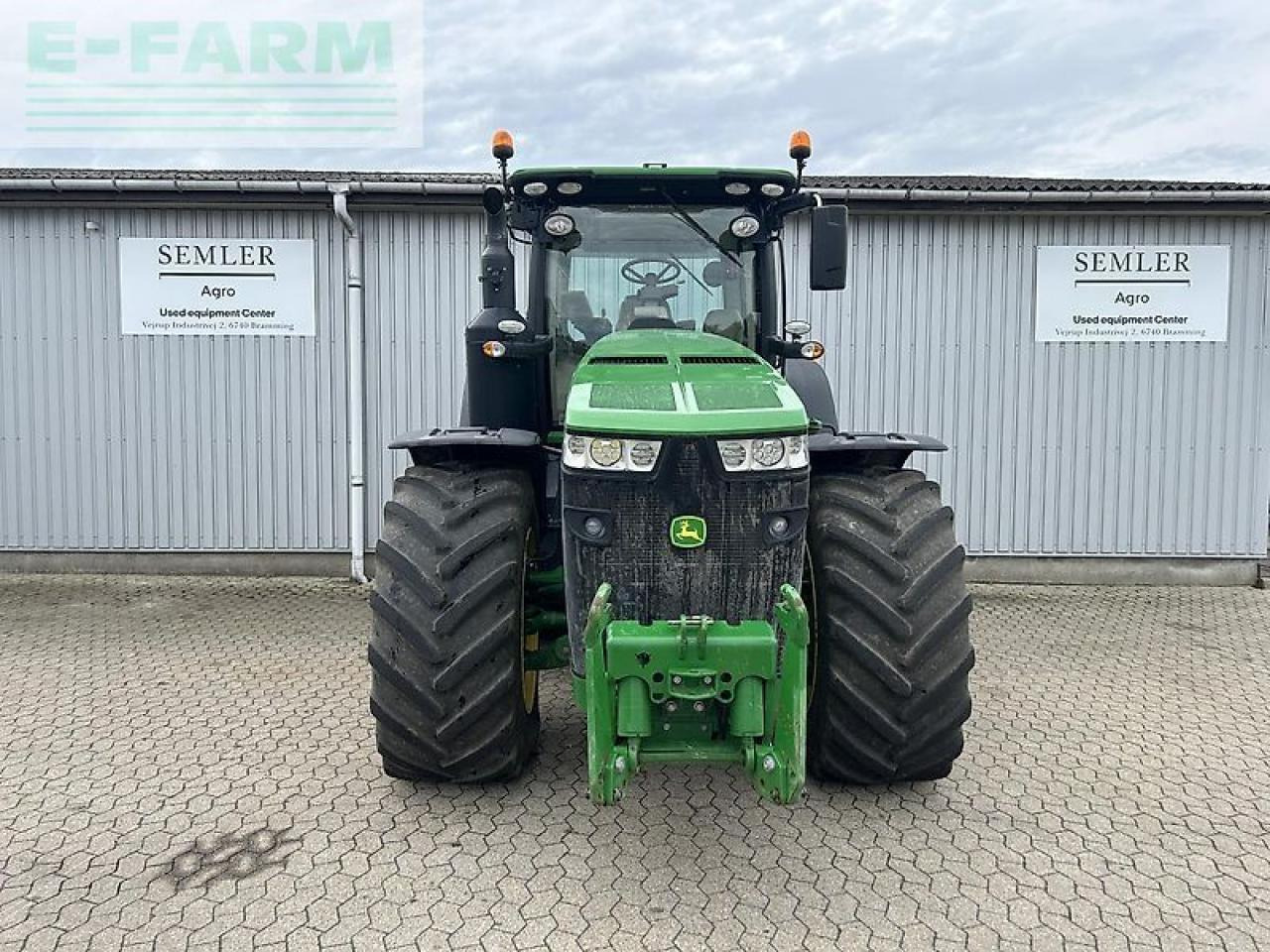 John Deere 8345r - Трактор: фото 2 John Deere 8345r - Трактор: фото 2