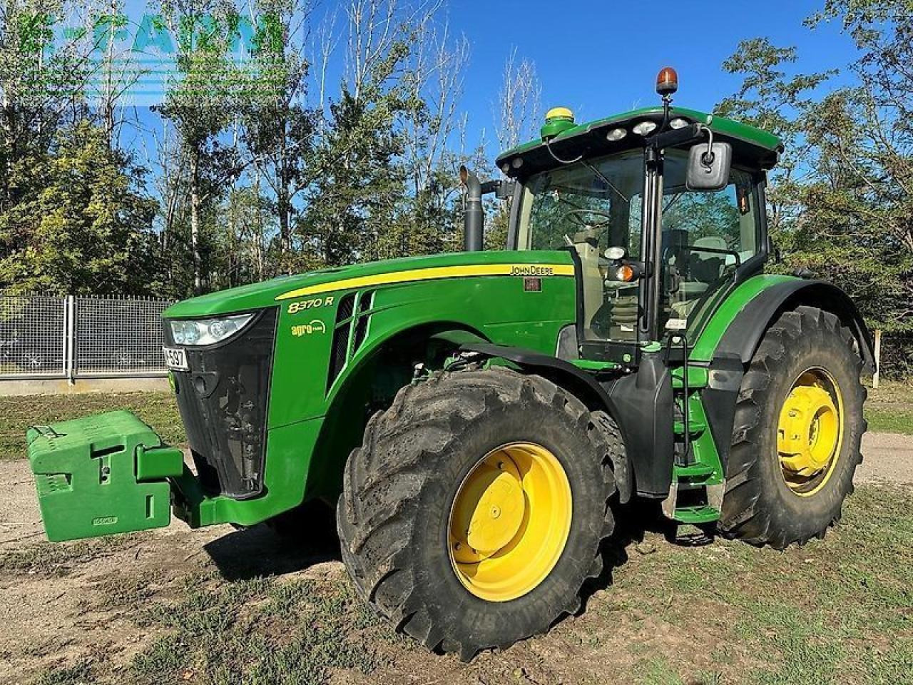 John Deere 8370r - Трактор: фото 1 John Deere 8370r - Трактор: фото 1
