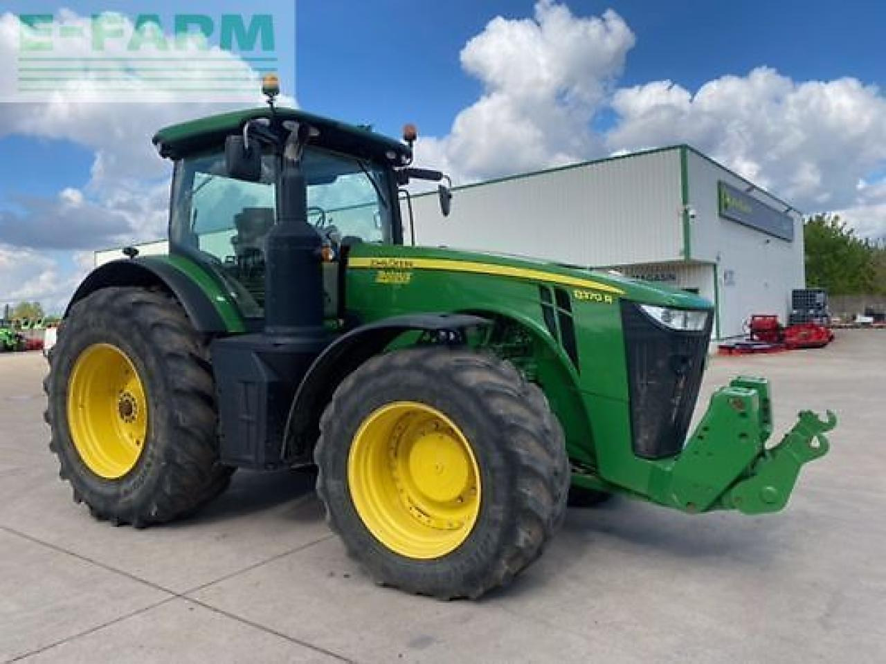 John Deere 8370r - Трактор: фото 3 John Deere 8370r - Трактор: фото 3