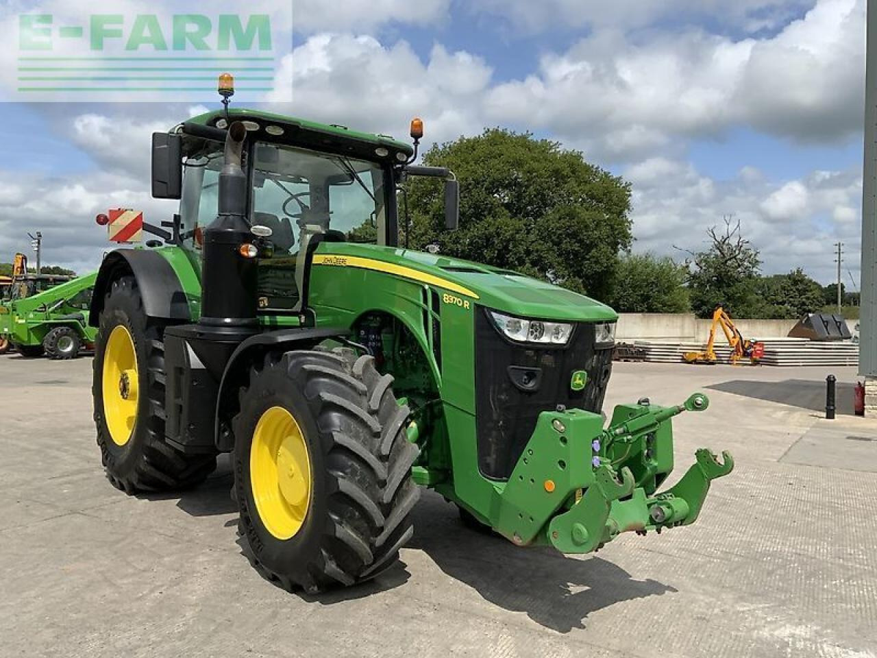 John Deere 8370r ultimate edition tractor (st23424) - Трактор: фото 3 John Deere 8370r ultimate edition tractor (st23424) - Трактор: фото 3