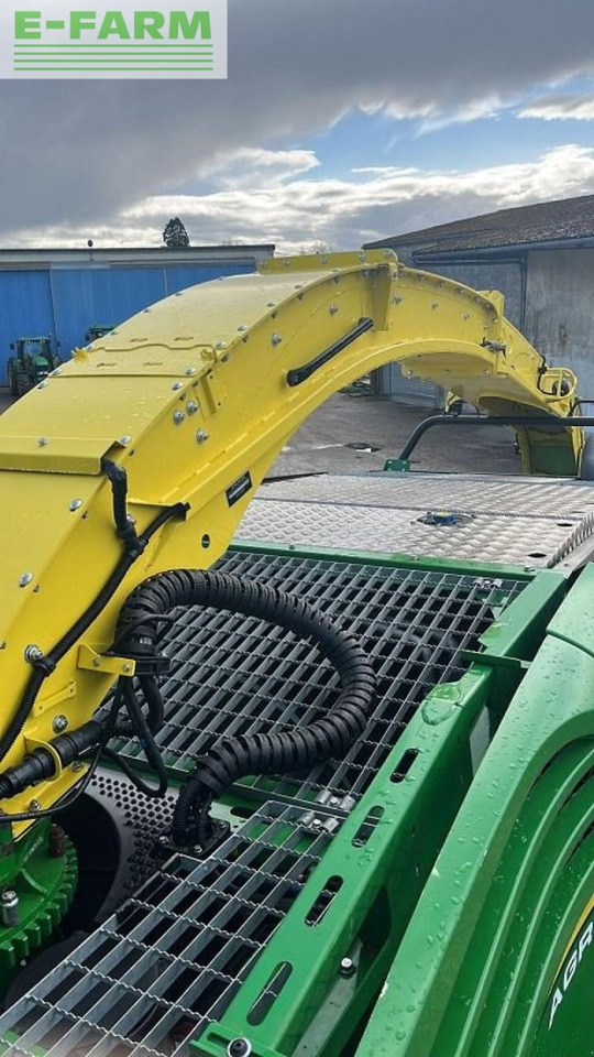 John Deere 8400 - Кормоуборочный комбайн: фото 2 John Deere 8400 - Кормоуборочный комбайн: фото 2
