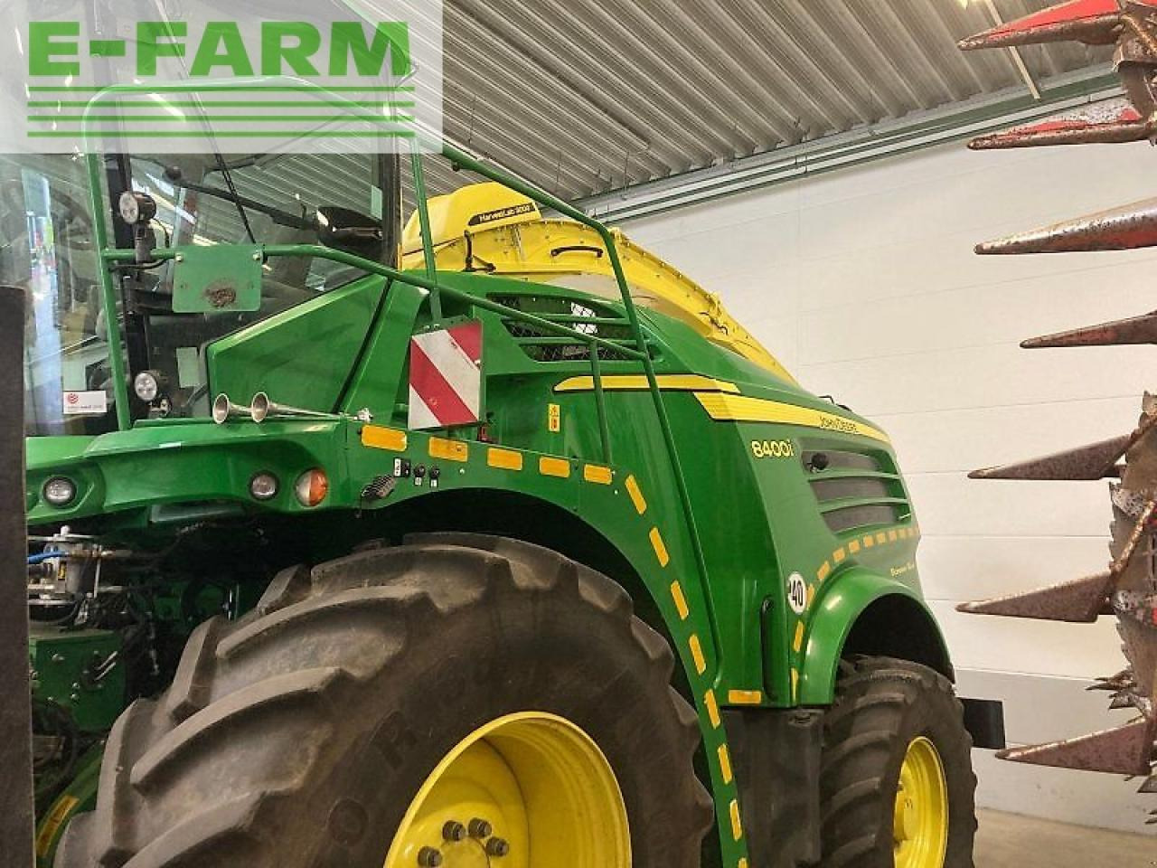 John Deere 8400i - Кормоуборочный комбайн: фото 3 John Deere 8400i - Кормоуборочный комбайн: фото 3