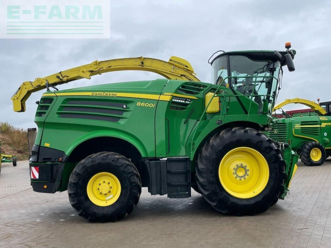 John Deere 8600 - Кормоуборочный комбайн: фото 3 John Deere 8600 - Кормоуборочный комбайн: фото 3