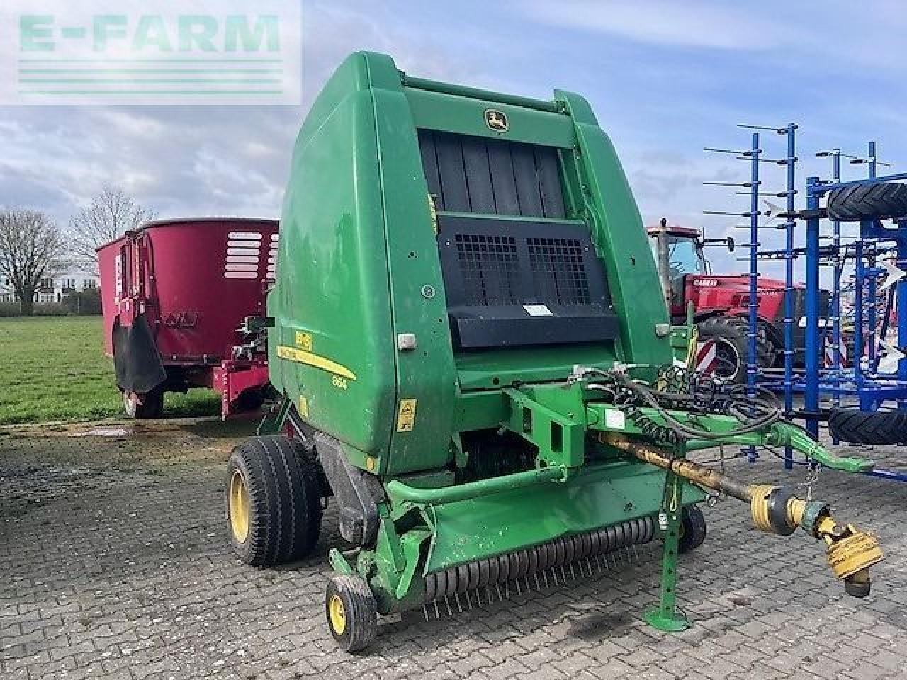 John Deere 864 maxicut 14 - Пресс-подборщик тюковый: фото 1 John Deere 864 maxicut 14 - Пресс-подборщик тюковый: фото 1