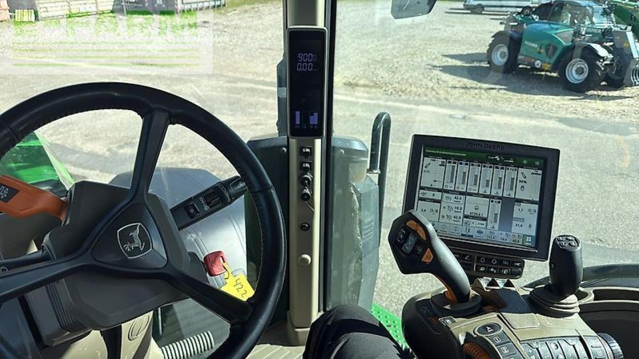 John Deere 8r 340 - Трактор: фото 2 John Deere 8r 340 - Трактор: фото 2