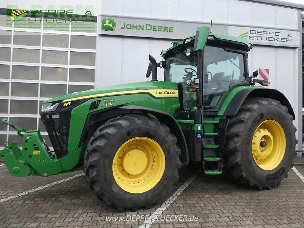John Deere 8r 340 - Трактор: фото 1 John Deere 8r 340 - Трактор: фото 1
