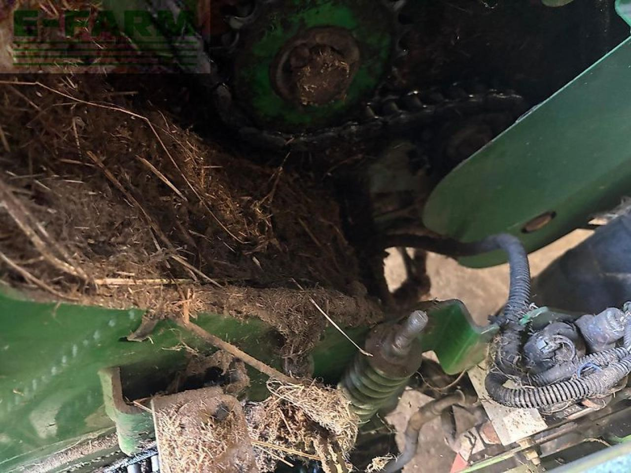 Пресс-подборщик тюковый John Deere 960: фото 10