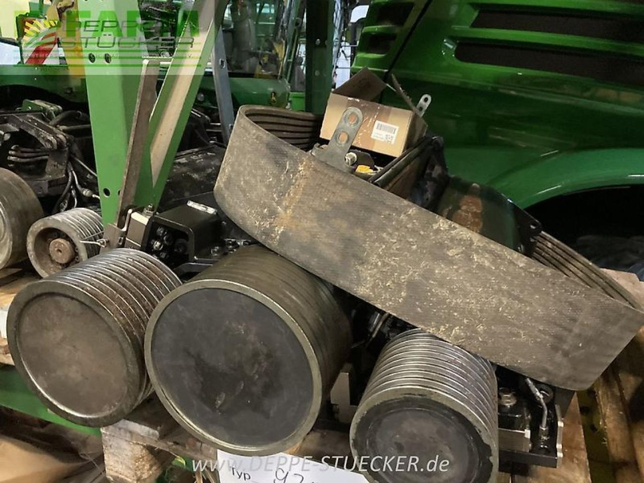 John Deere 9700i - Кормоуборочный комбайн: фото 2 John Deere 9700i - Кормоуборочный комбайн: фото 2